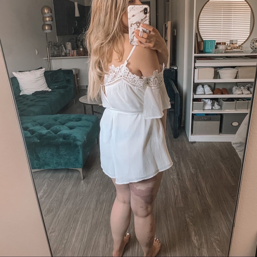 Forever 21 A Peach White Lace Jumpsuit - Picture 5 of 8